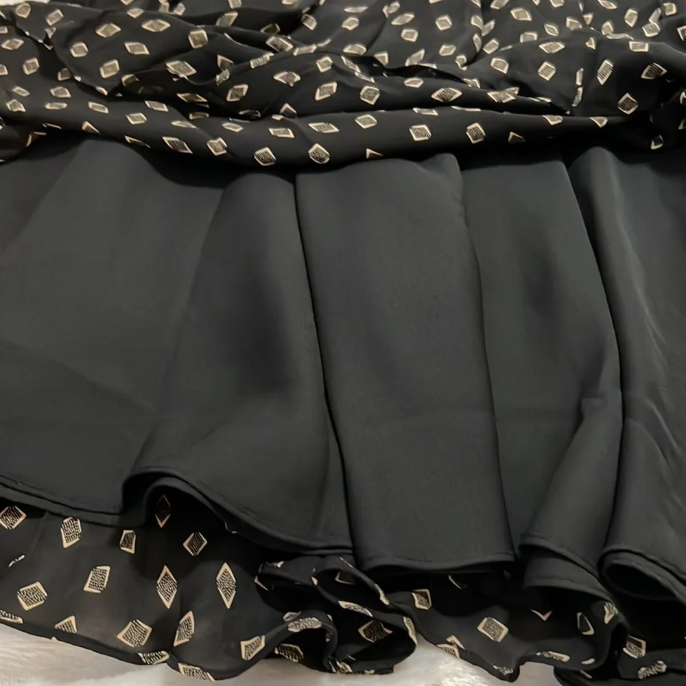 Jones New York Collection vintage petite silk skirt - Picture 4 of 4